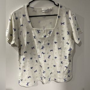 Fashion bug top. Butterflies. Size large.